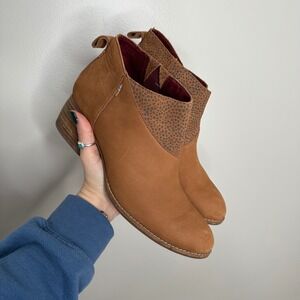 TOMS Women's Leilani Ankle Boots Tan Oiled‎ Nubuck Cheetah Print Suede Heel 8.5